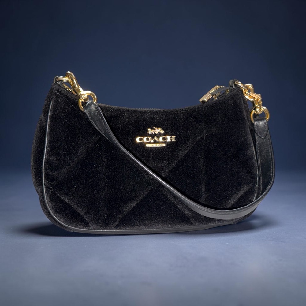 Coach Teri Shoulder Bag Black Quilted Velvet Gold Hardware C9955